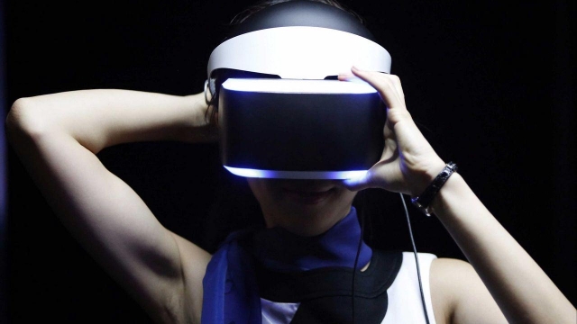 Diving Into the Virtual Realm: Exploring the Wonders of Virtual Reality